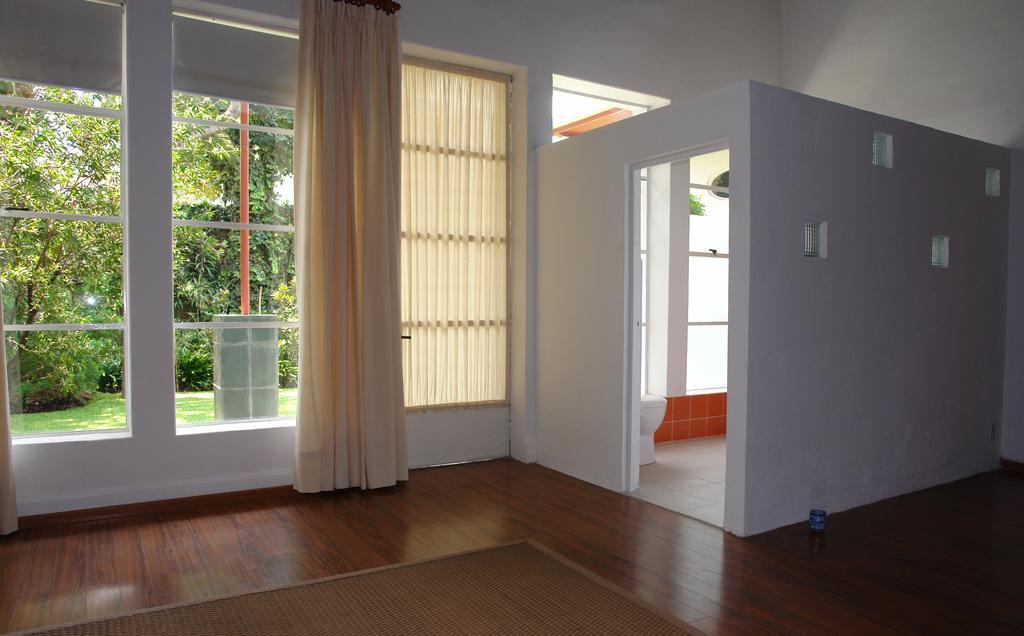 La Casa De Las Magnolias Hotel Coyoacan Стая снимка